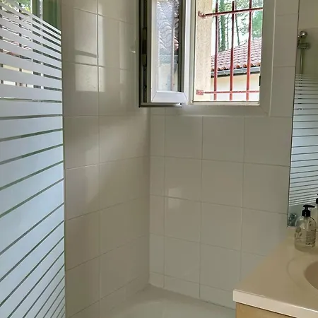 Maison Confortable 6 Pers, Terrasse, Avec Piscine Et Parking Proche - Fr-1-239-1118 Σπίτι διακοπών